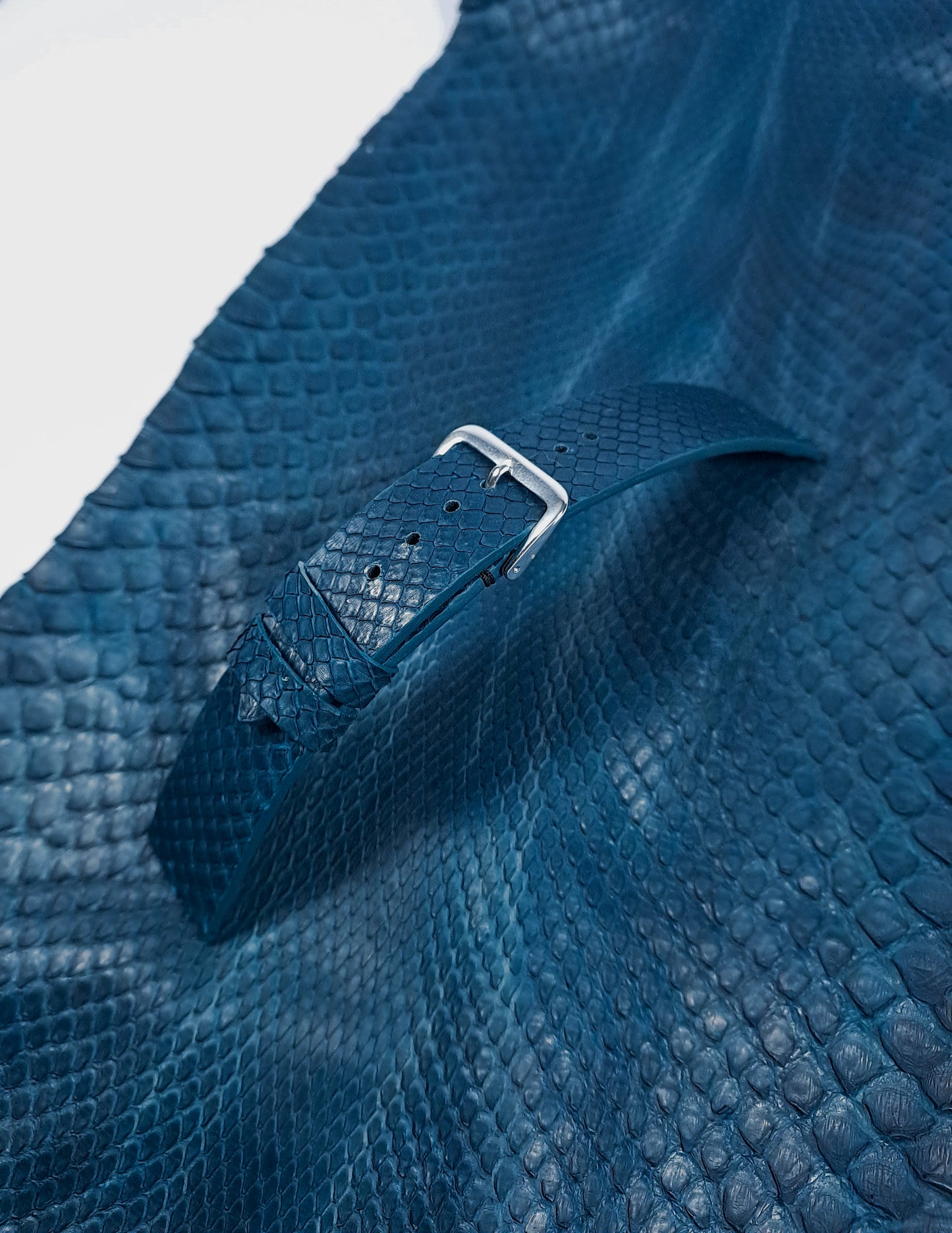 Curea ceas din piele de piton